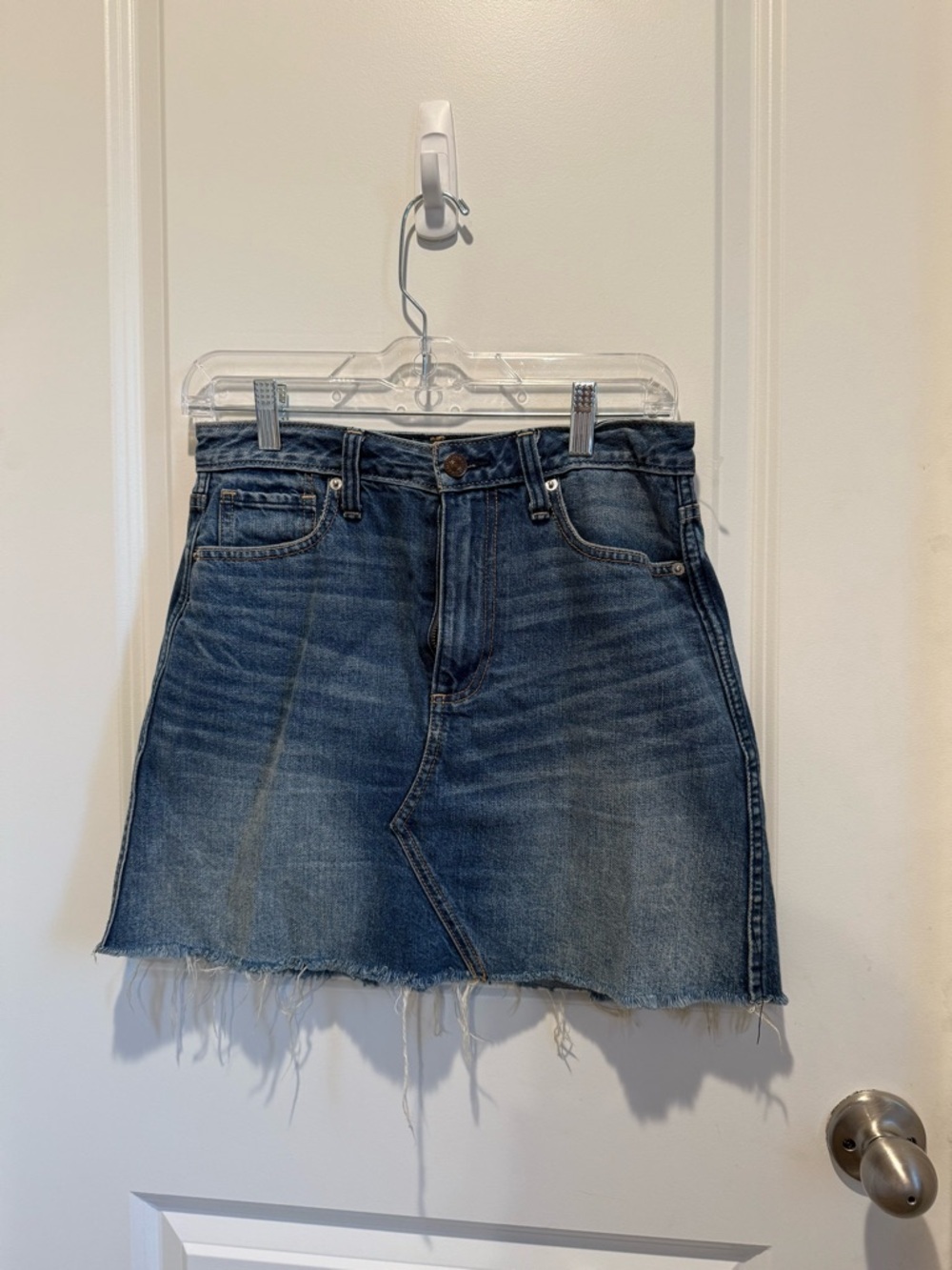 Abercrombie & Fitch Women’s 26 Raw-Hem Dark Blue Denim Mini Skirt